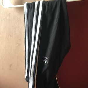 Adidas leggings